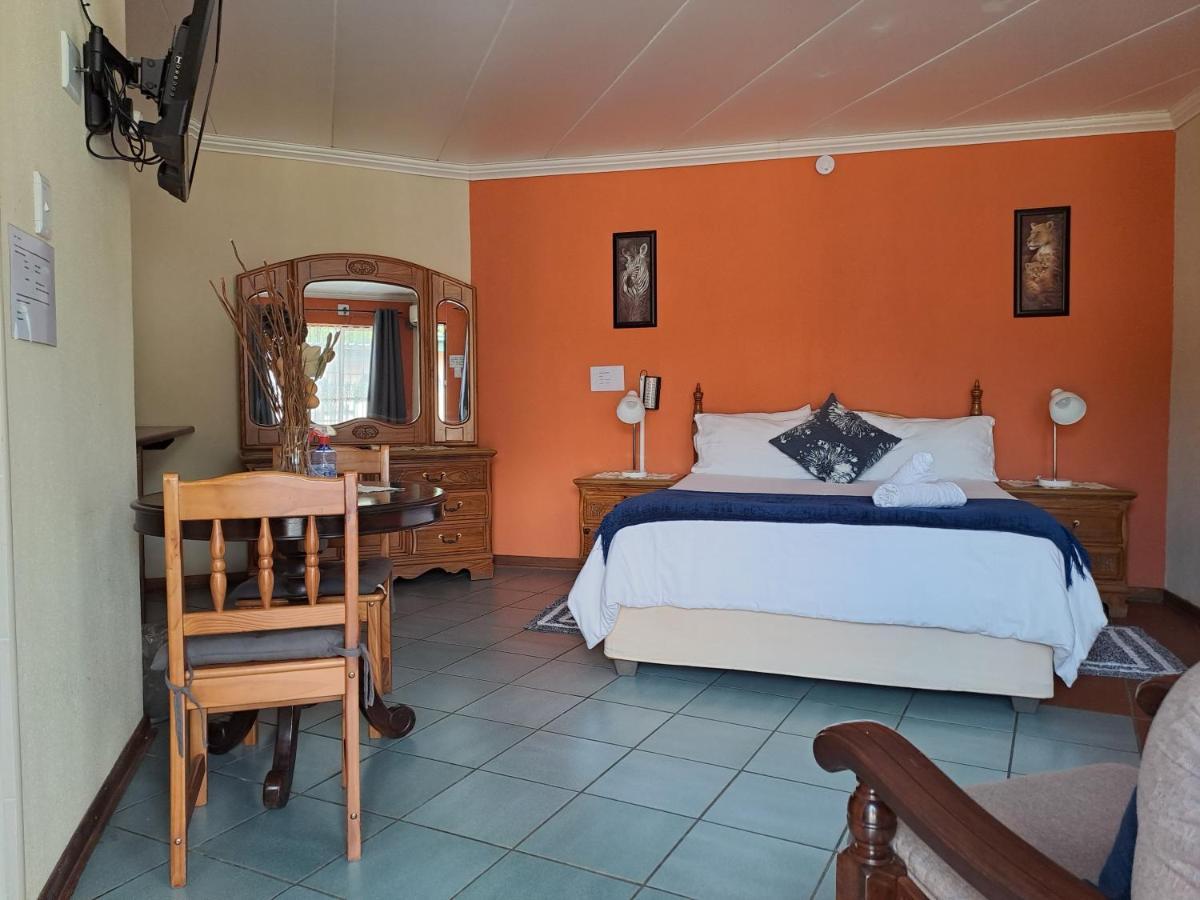 Bed and Breakfast Amigos Bed & Breakfast - No Loadshedding Mbombela Exterior foto